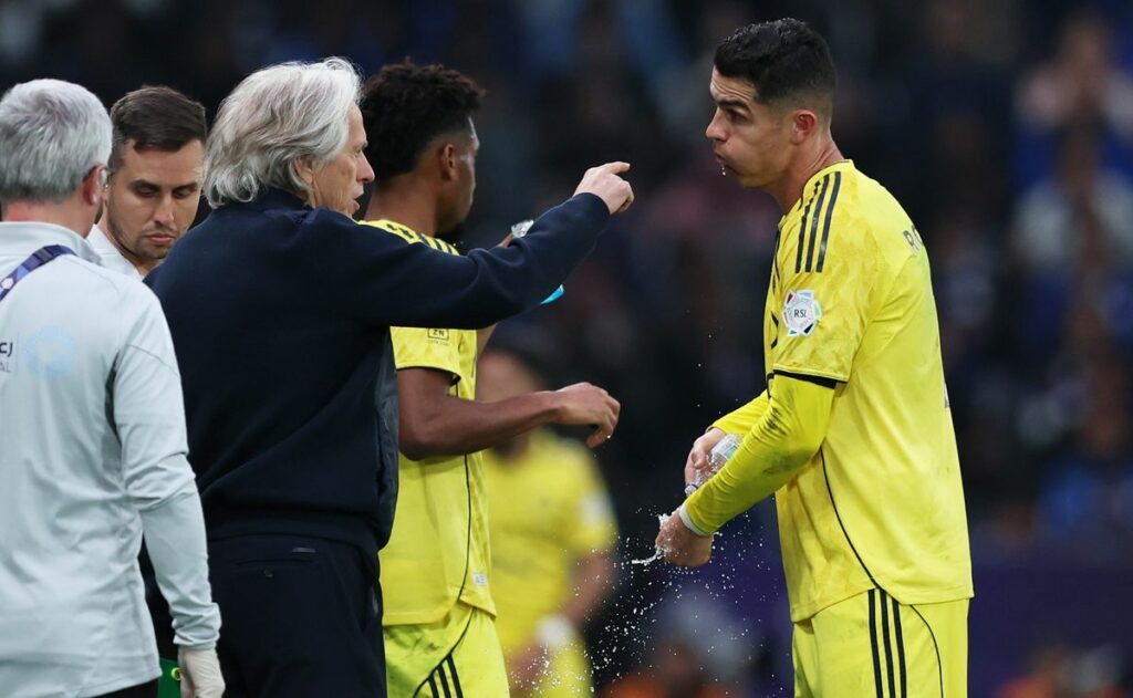 호날두와 알 나스르 나와프 알 아키디의 미래는