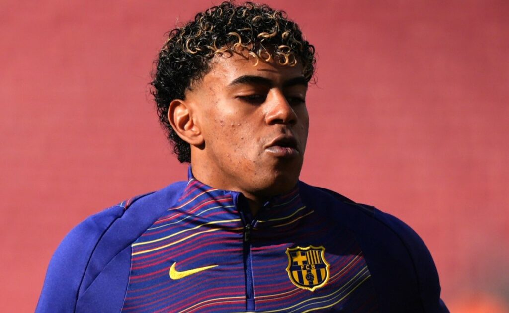 Lamine Yamal’s Barcelona reportedly receive major Serie A transfer update amid contract renewal rumors