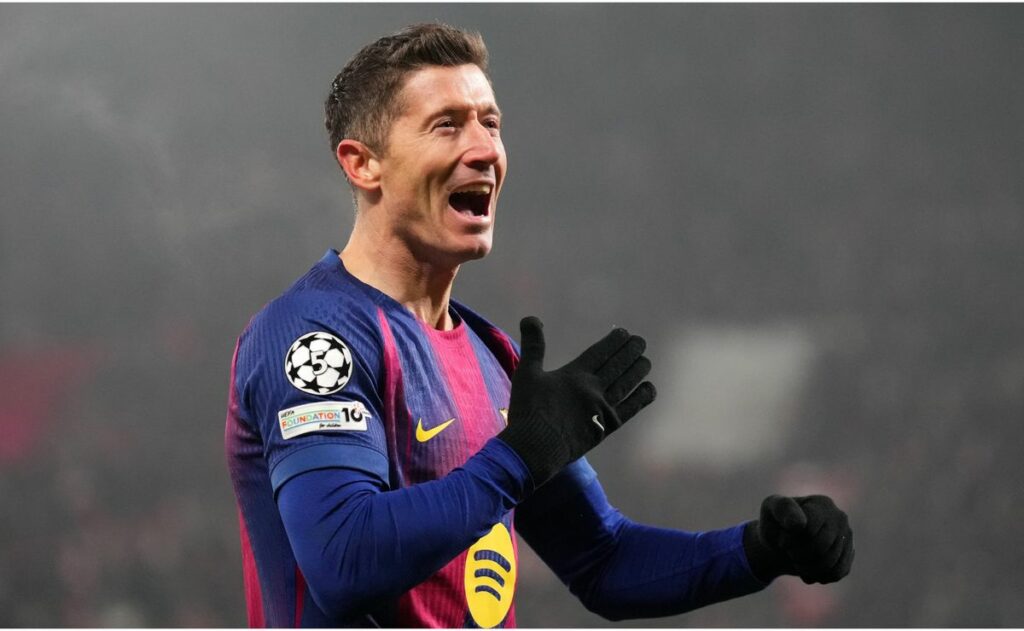 레반도프스키 바르셀로나 잔류할까 팀 미래는