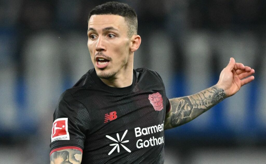 Barcelona reportedly target Alejandro Grimaldo and a Serie A star as left-back reinforcements