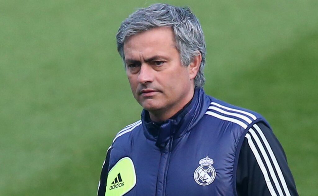Carles Puyol warns Barcelona of Real Madrid threat after Mourinho’s return